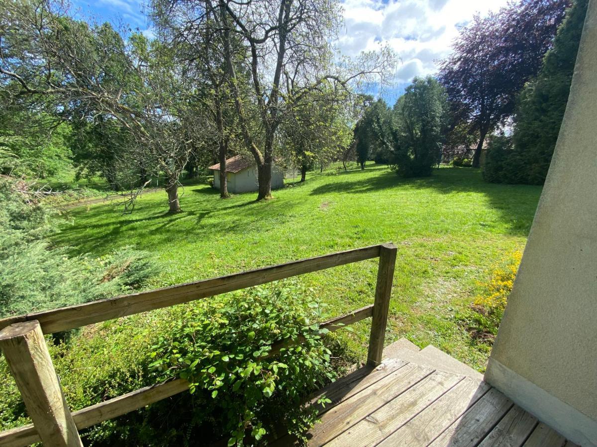 Manot Vacances - Gites En Bord De Vienne Kültér fotó